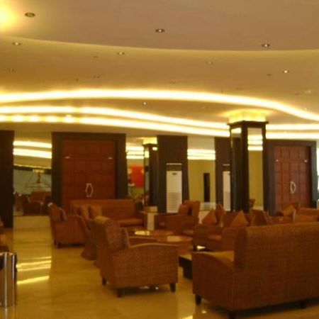Pamulinawen Hotel Laoag Zewnętrze zdjęcie
