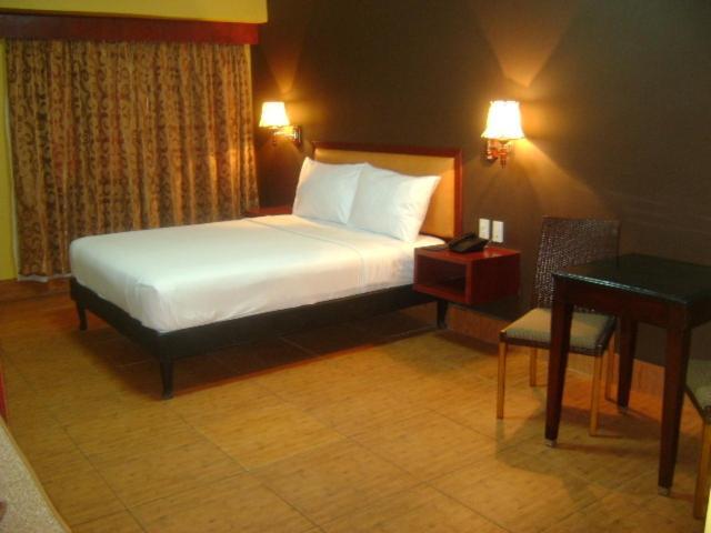 Pamulinawen Hotel Laoag Pokój zdjęcie