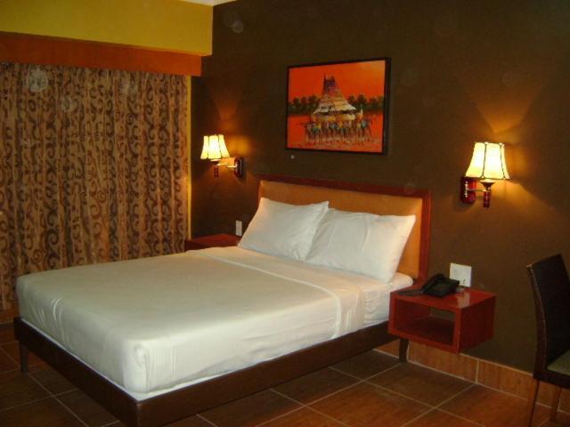 Pamulinawen Hotel Laoag Pokój zdjęcie