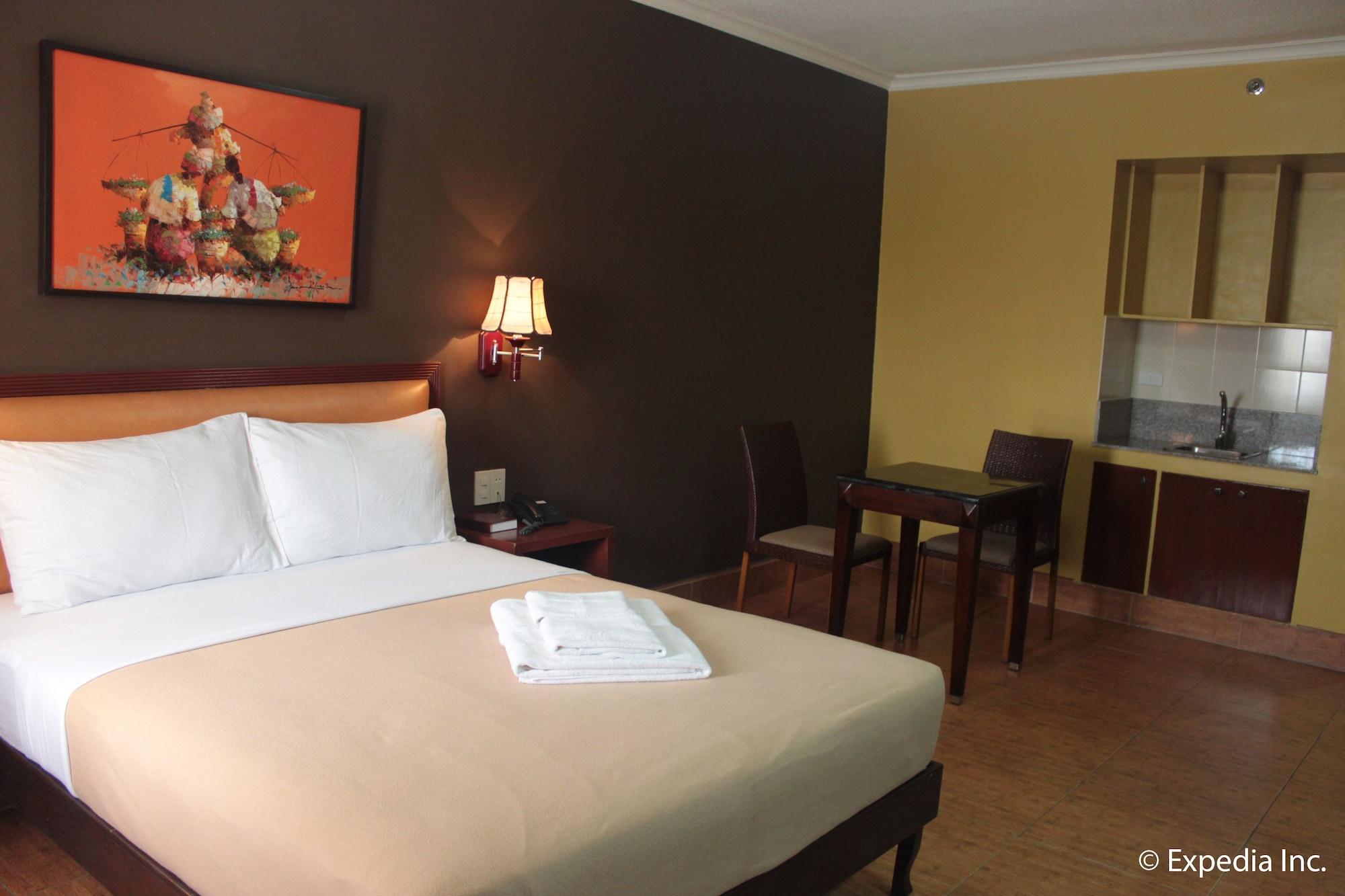 Pamulinawen Hotel Laoag Zewnętrze zdjęcie
