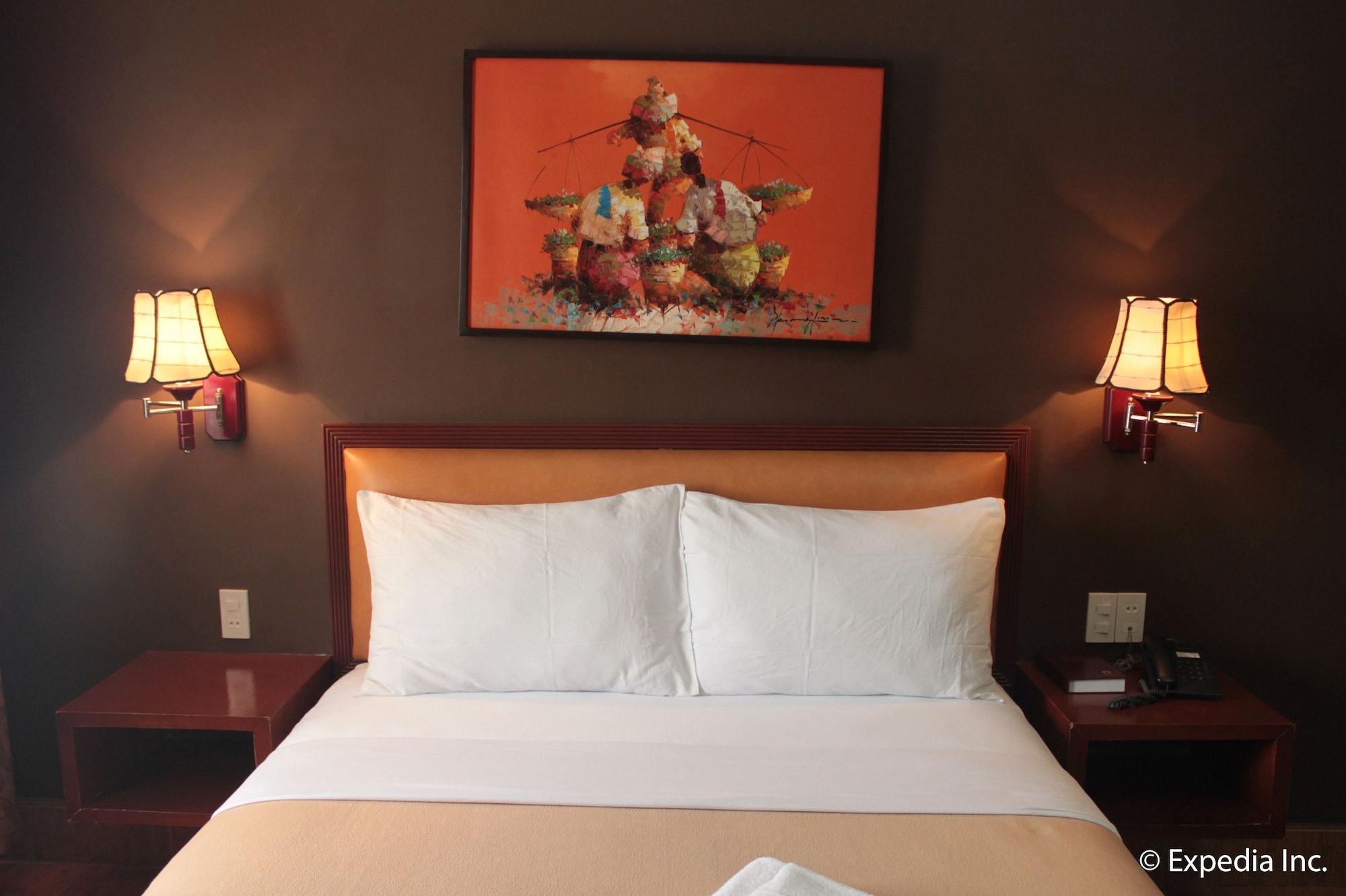 Pamulinawen Hotel Laoag Zewnętrze zdjęcie