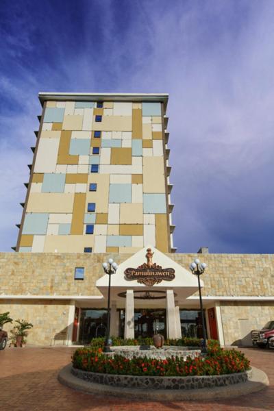Pamulinawen Hotel Laoag Zewnętrze zdjęcie